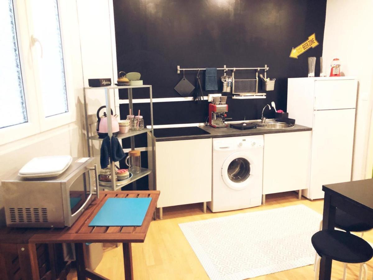 Ferienwohnung Vivienda Turistica Centrica Junto Al Museo Con Wifi Bilbao Exterior foto